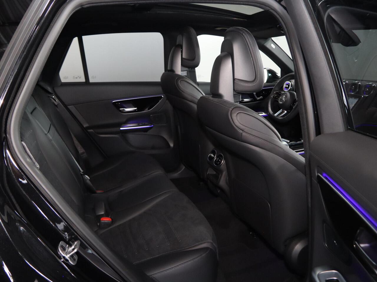 Mercedes-Benz GLC-KLASSE 400e 4MATIC Sport Edition | Panoramaschuifdak | Premium pakket | Nightpakket | 360° camera | Dodehoekassistent | DIGITAL LIGHT |