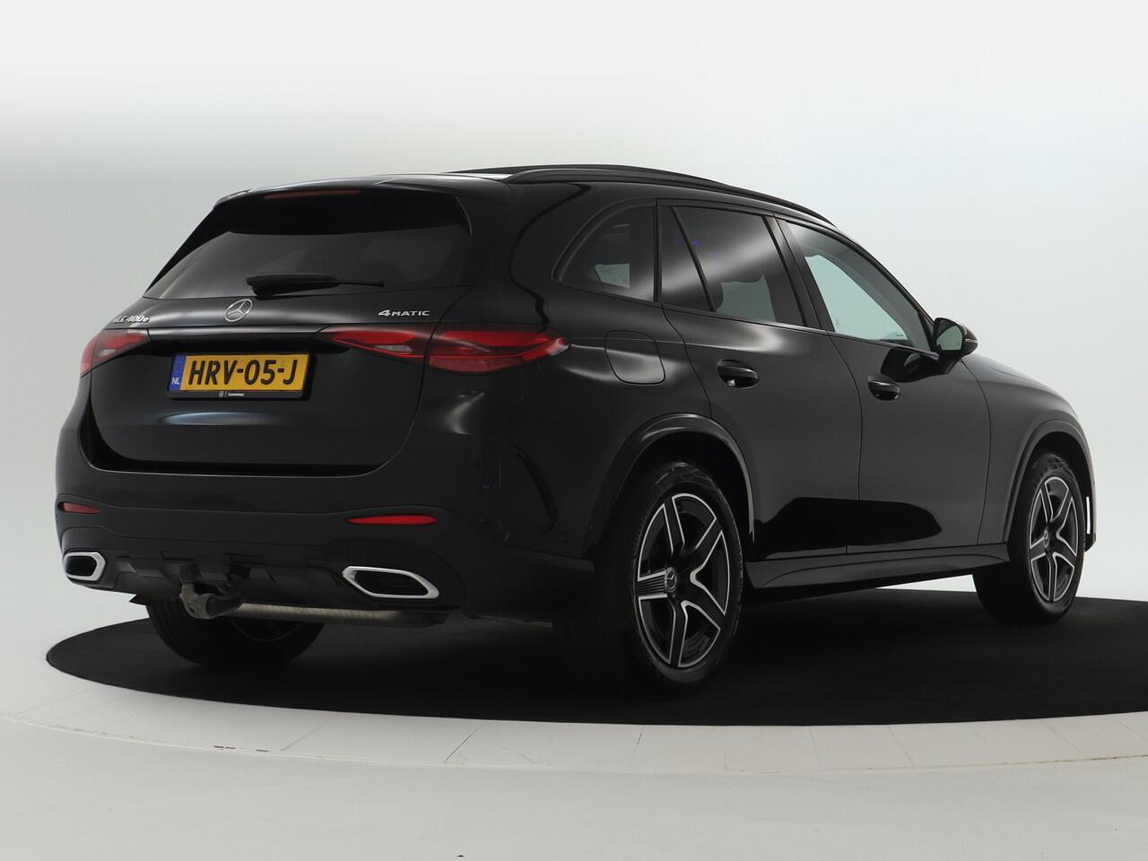 Mercedes-Benz GLC-KLASSE 400 e 4MATIC AMG Plug-In Hybride | AMG Line | Night Pakket | Trekhaak | Airmatic | Achterasbesturing | Panaorama Schuif-Kanteldak Inclusief 24 maanden MB Certified garantie voor Europa.