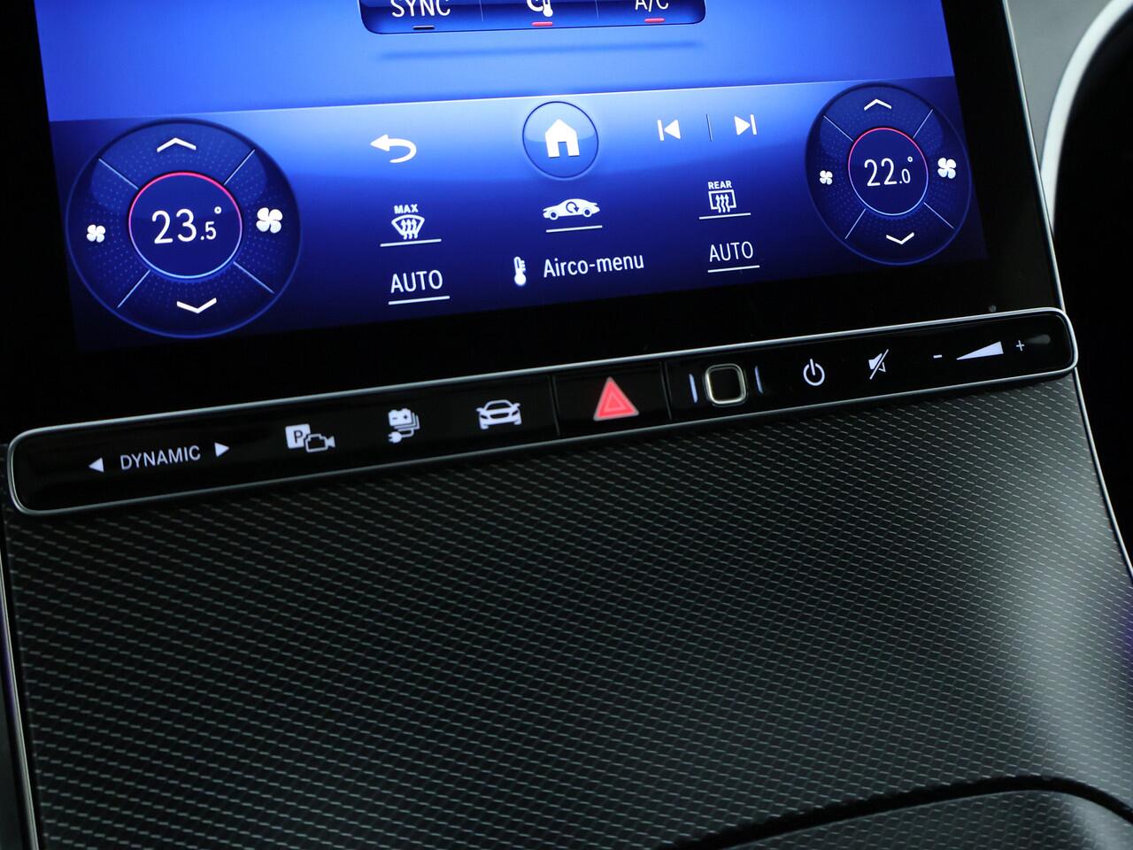 Mercedes-Benz GLC-KLASSE 300 de 4MATIC AMG Line | Trekhaak | Panoramadak | Multispaak Velgen | Inclusief 24 maanden MB Certified garantie voor Europa.