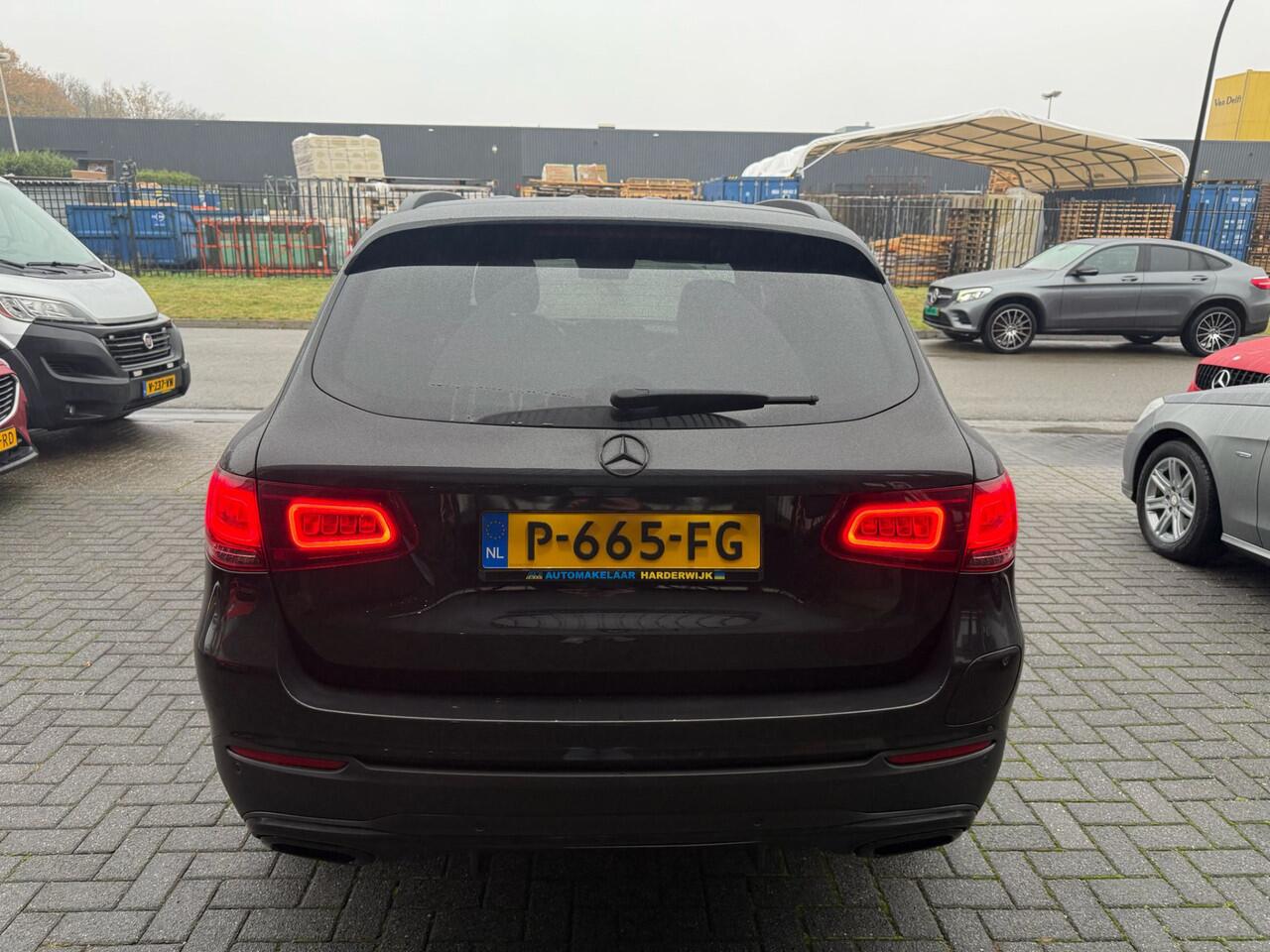 Mercedes-Benz GLC-KLASSE 300de 4MATIC Premium Plus | 2E EIGENAAR | PANO DAK | BURMESTER | NAVI | LED |