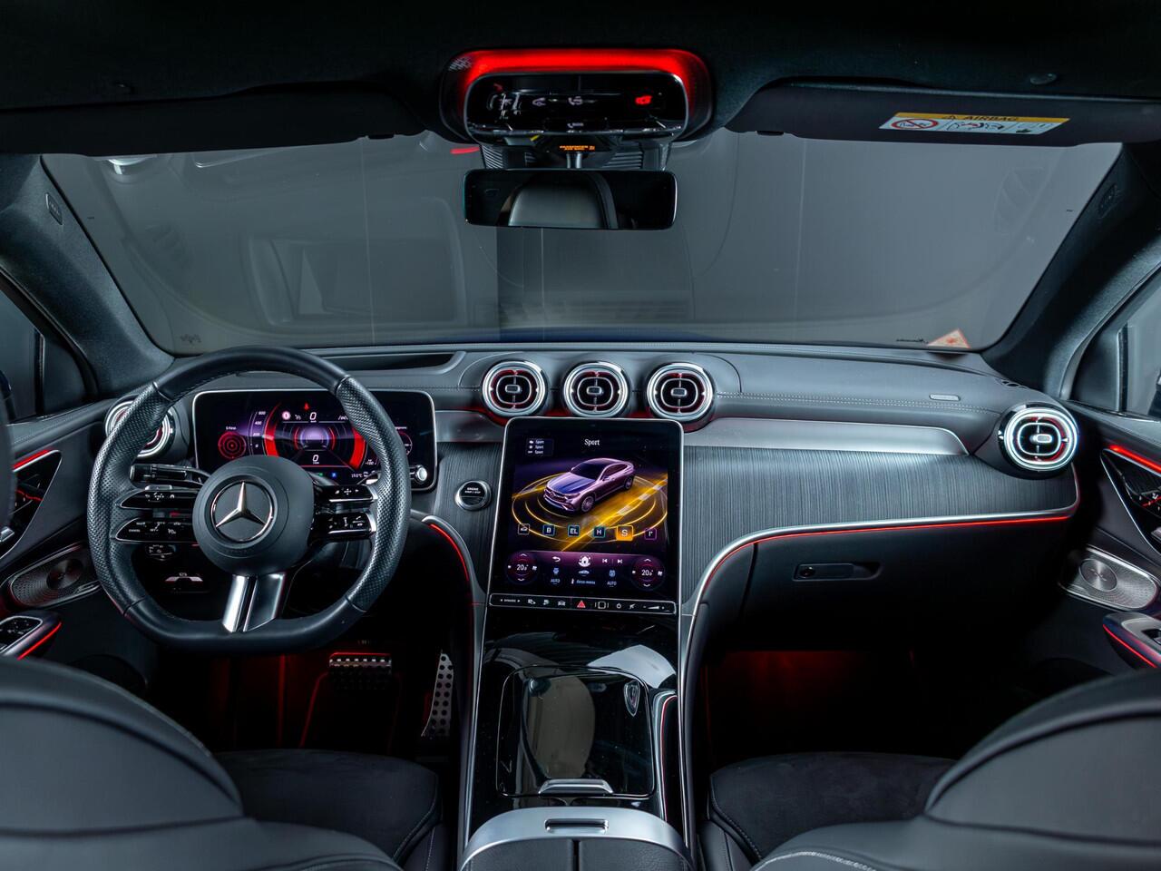 Mercedes-Benz GLC-KLASSE Coupé 300e 4MATIC AMG Line Premium PLUS | Panorama dak | Trekhaak