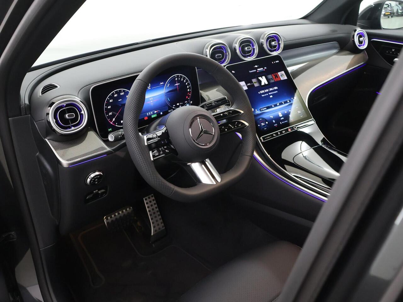 Mercedes-Benz GLC-KLASSE 400e 4MATIC Sport Edition | Panoramaschuifdak | Premium pakket | DIGITAL LIGHT | 20" AMG-velgen