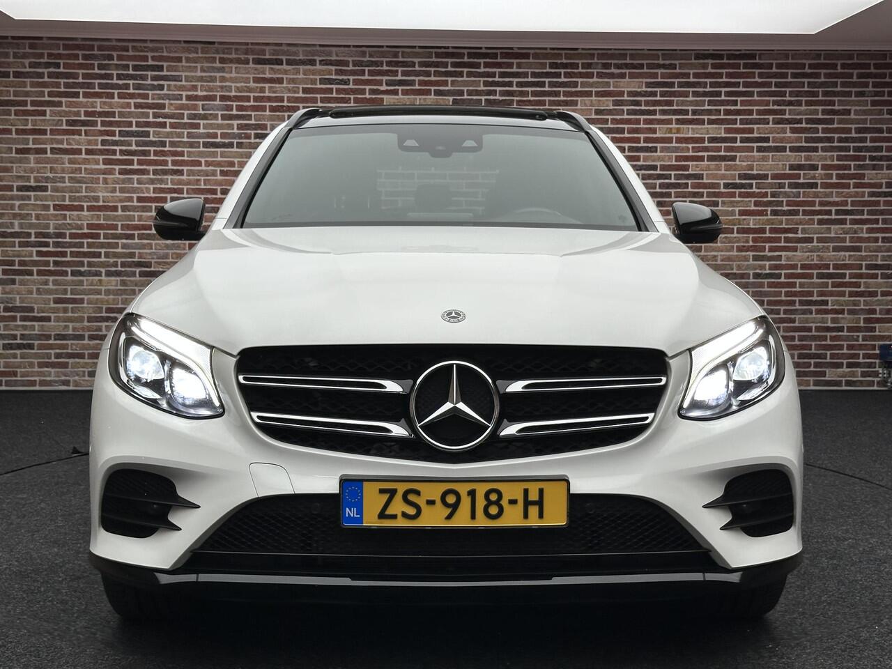 Mercedes-Benz GLC-KLASSE 250 4MATIC Business Solution AMG NL auto|Panoramadak|Dealer onderhouden