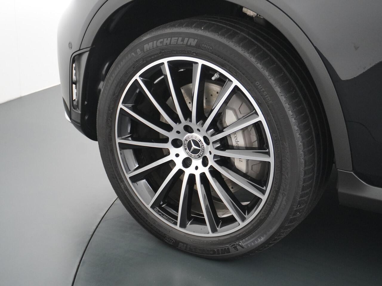 Mercedes-Benz GLC-KLASSE Coupé 300 e 4MATIC AMG line | Rijassistentie Trekhaak