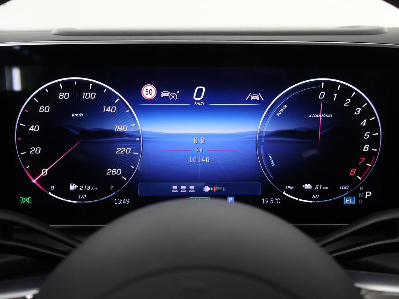 Mercedes-Benz GLC-KLASSE 300e 4MATIC AMG Line | Nappaleder bruin | Burmester | Carbon | Winter pakket | Night pakket | Panoramadak | Trekhaak |