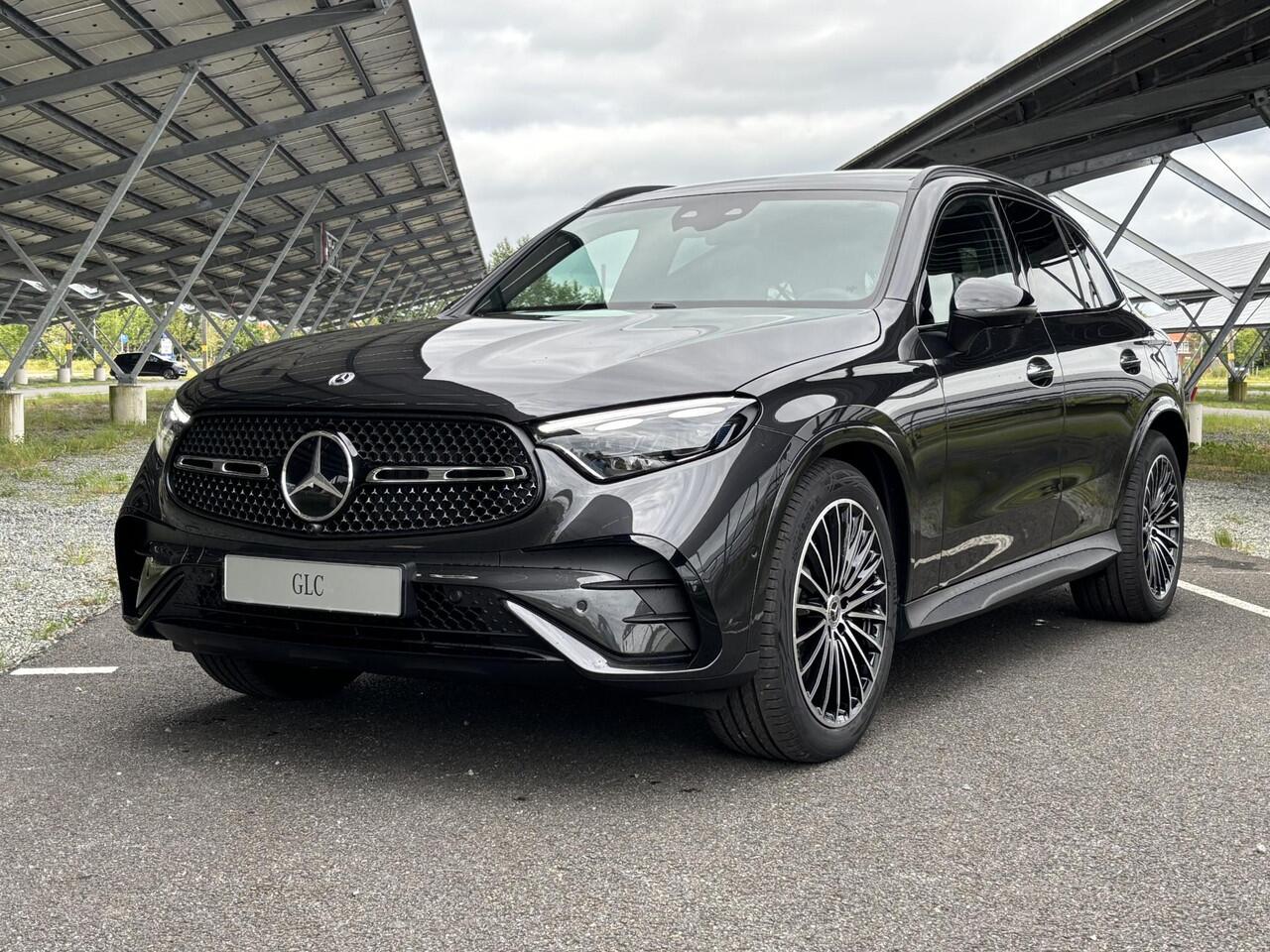 Mercedes-Benz GLC-KLASSE 400e 4MATIC Sport Edition | Night | Panoramadak | Burmester | Rijassistentiepakket + | Airmatic | Head-up display |