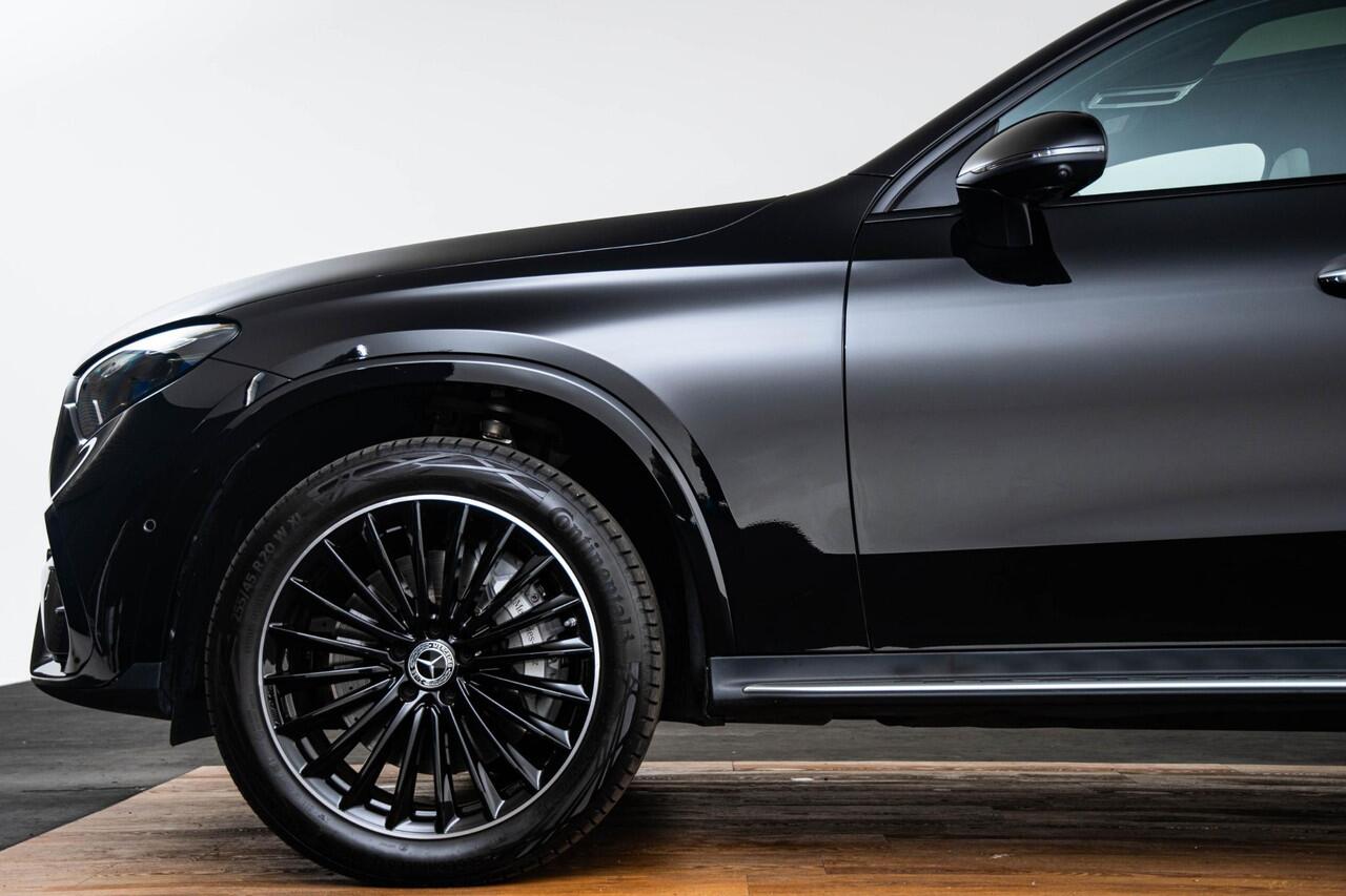 Mercedes-Benz GLC-KLASSE 400e 4MATIC AMG Line Trekhaak - Panoramadak - Treeplanken - Rijassistentiepakket plus - Comfortonderstel - Head up - Burmester - Memory pakket - ENERGIZING AIR CONTROL -