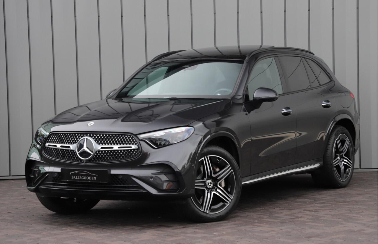 Mercedes-Benz GLC-KLASSE 300e AMG 4-Matic | 313PK | Achterasbesturing | Luchtvering | Head-up | Pano | Keyles-go | Sfeerverlichting | Distronic | Burmester | Carbon | 2023.