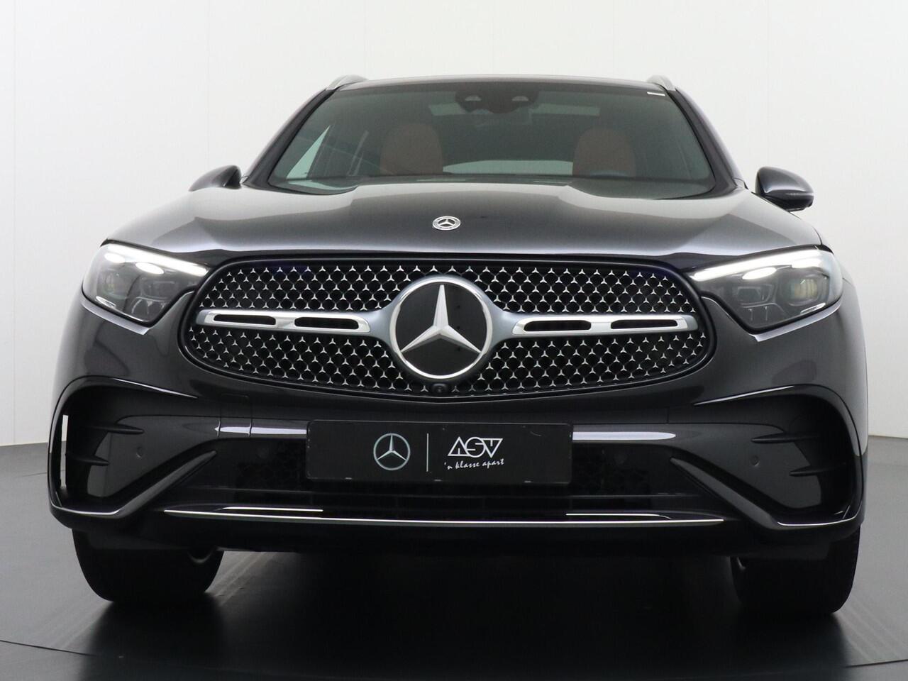 Mercedes-Benz GLC-KLASSE 400e 4MATIC Sport Edition | Achterasbesturing | Luchtvering | Panorama - Schuifdak | Trekhaak Wegklapbaar | Head-Up Display | Burmester Surround Sound | Distronic Cruise Control