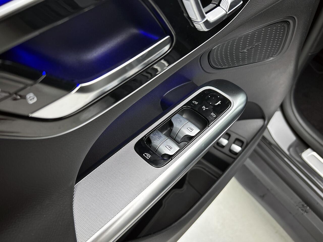 Mercedes-Benz GLC-KLASSE 300e 4MATIC Sport Edition | Trekhaak | Nightpakket | AMG Premium | Parkeerpakket met 360°-camera | Memorypakket | URBAN GUARD voertuigbescherming plus | Winter pakket | KEYLESS GO-comfortpakket | Dodehoekassistent |