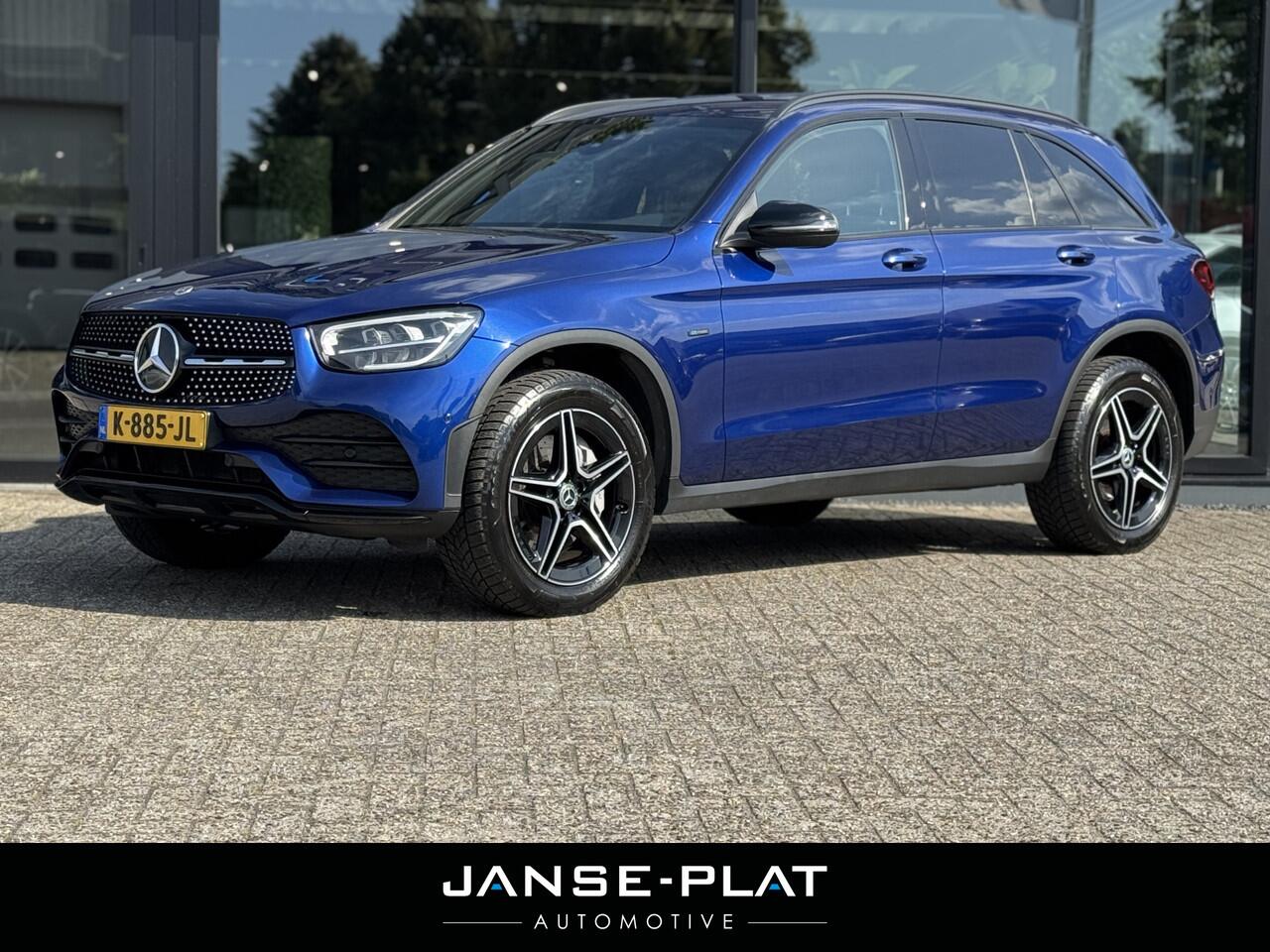 Mercedes-Benz GLC-KLASSE 300e 4MATIC Bns Sul. AMG Wegdr.Trekhaak | NL-AUTO | Camera |
