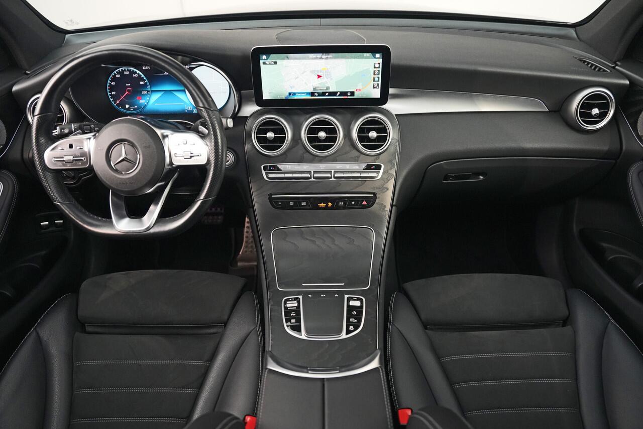 Mercedes-Benz GLC-KLASSE 300e 4MATIC AMG ? DIG.DASH ? PANO ? HEAD-UP ? BURMESTER ? KEYLESS ? NAVI ? CAMERA