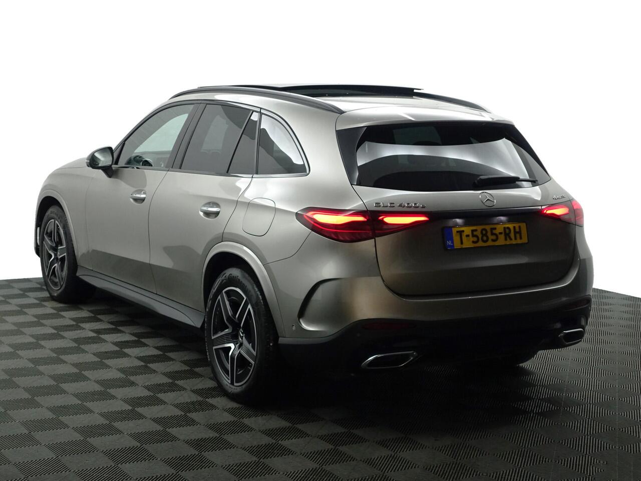 Mercedes-Benz GLC-KLASSE 400e 4MATIC AMG Line- Achteras besturing, Burmester Audio, Head Up, Panoramadak, Carbon, Sfeerverlichting