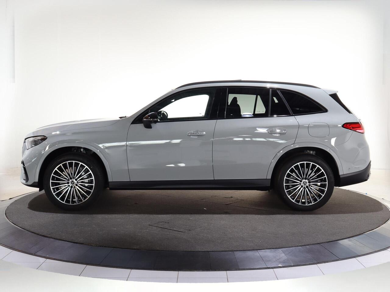 Mercedes-Benz GLC-KLASSE 300e 4MATIC Sport Edition | Panoramaschuifdak | Premium Plus | Rijassistentiepakket plus | Head-up display | Burmester | Nightpakket | Trekhaak |