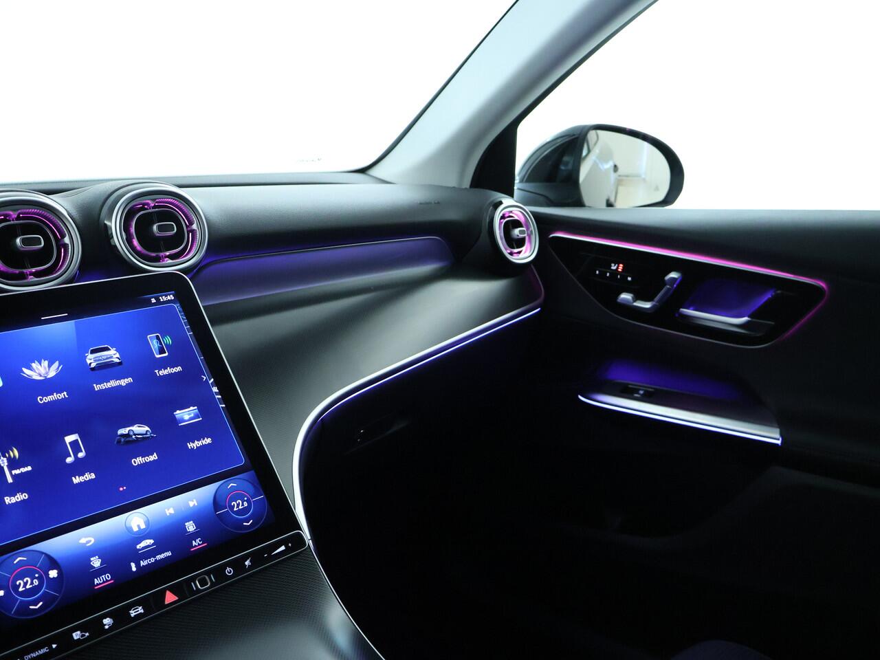 Mercedes-Benz GLC-KLASSE 300e 4MATIC Luxury Line | Avantgarde | Rijassistentiepakket plus | Memory voorstoelen | 360° camera | Stoel en Stuurverwarming | Inclusief 24 maanden MB Certified garantie voor Europa.