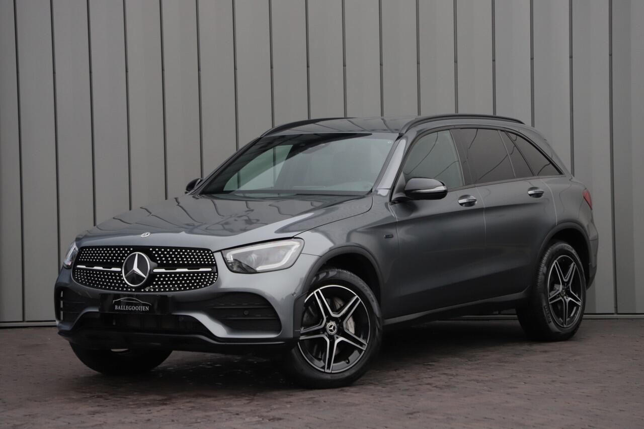 mercedes-benz-glc-klasse-300e-amg-4