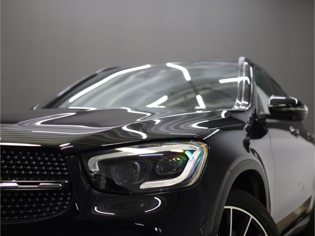 Mercedes-Benz GLC-KLASSE 200 4MATIC Business Solution AMG Burmester | Schuif-\kantel dak | AMG Pakket | Sfeer verlichting