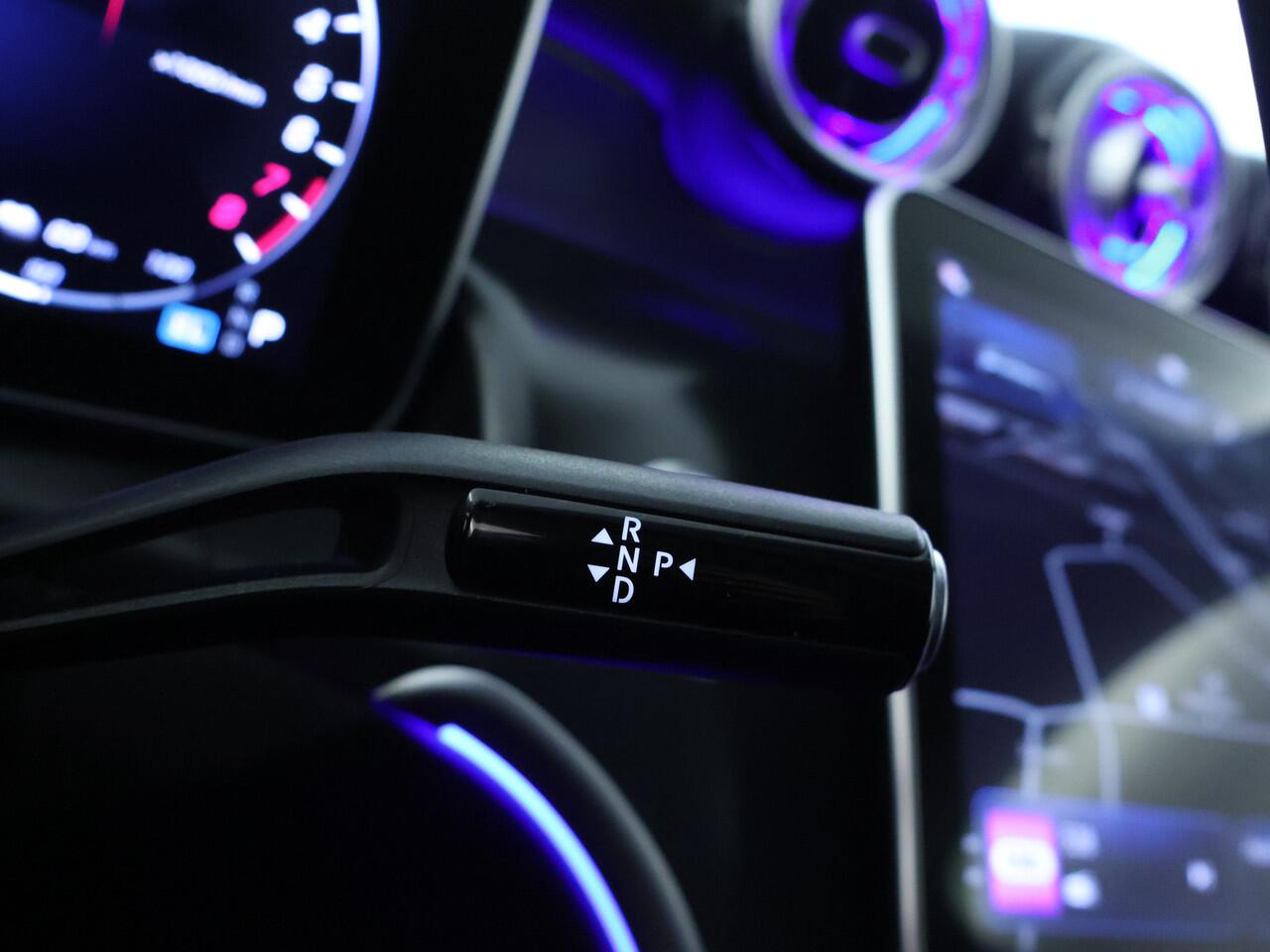 Mercedes-Benz GLC-KLASSE 300 e 4MATIC Plug-In Hybride | AVANTGARDE Advanced Plus | Trekhaak | Digital Koplampen | KEYLESS-GO Comfort-Pakket | Distronic | Memory Voorstoelen. Inclusief 24 maanden MB Certified garantie voor Europa.