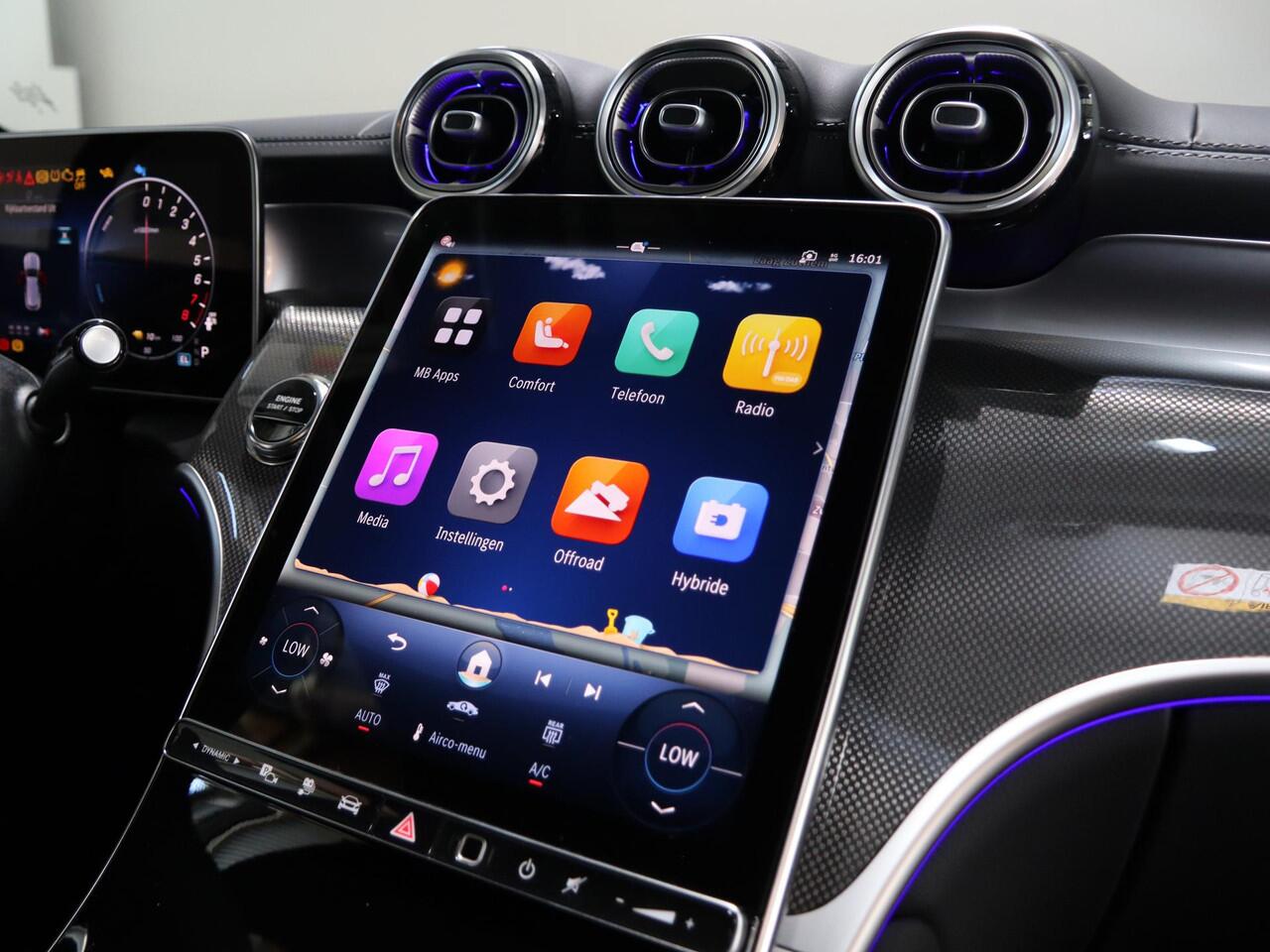 Mercedes-Benz GLC-KLASSE 400e 4MATIC Sport Edition | Panoramaschuifdak | Premium Pakket | Trekhaak | Matrix Led