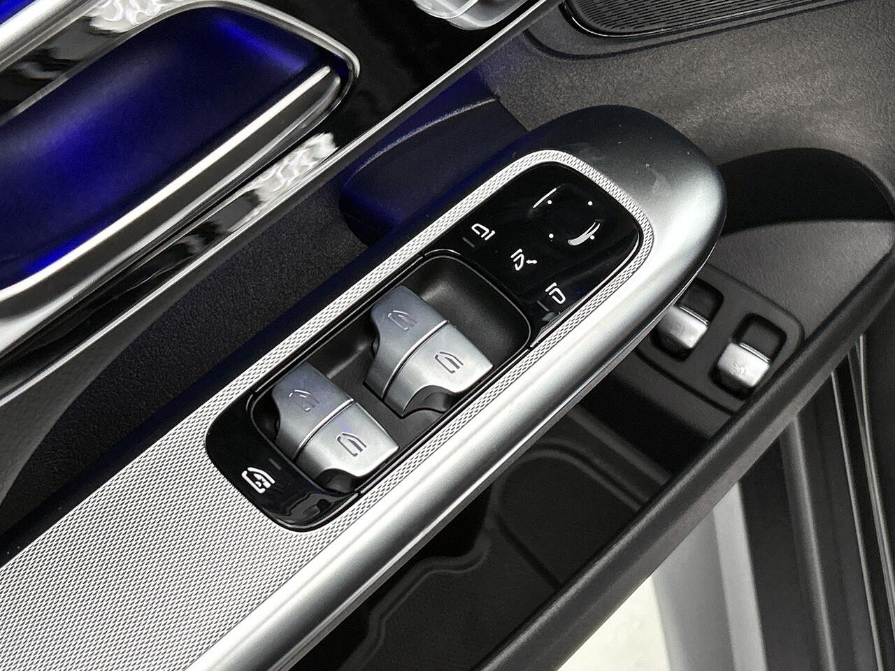 Mercedes-Benz GLC-KLASSE 400e 4MATIC Sport Edition | Nightpakket | AMG Premium | Parkeerpakket met 360°-camera | Memorypakket | URBAN GUARD voertuigbescherming plus | EASY PACK achterklep | KEYLESS GO |