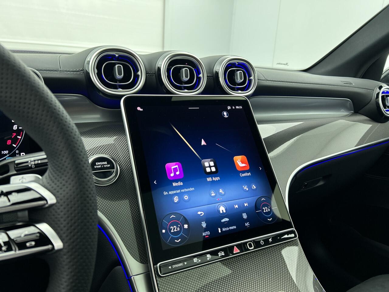 Mercedes-Benz GLC-KLASSE 300e 4MATIC Sport Edition | Premium pakket | Winter pakket | Rijassistentiepakket Plus | Trekhaak | Digital Light | Smartphone integratie | Panoramaschuifdak | 360°-camera | Augmented Reality Navigation |