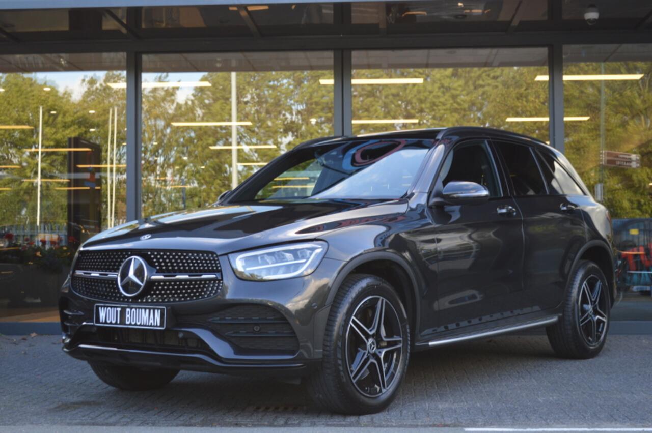 Mercedes-Benz GLC-KLASSE 300e 4MATIC AMG Led Panorama Memory Virtual Camera Trekh Pdc