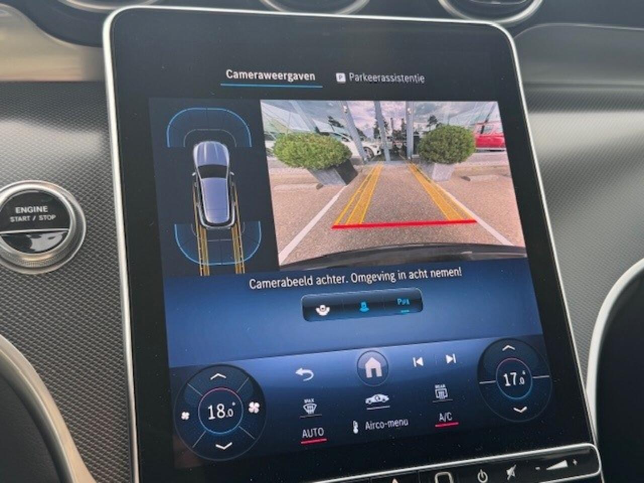 Mercedes-Benz GLC-KLASSE 300e 4MATIC AVANTGARDE line l MBUX l Niveau Regeling l LED adaptief l Sfeerverlichting l Elektr. bed. achterklep l Stoelverwarming l Smartphone integratiepakket l Parkeerpakket l Draadloos opladen voor telefoon l Airconditioning lSpiegel pakket l Camera l