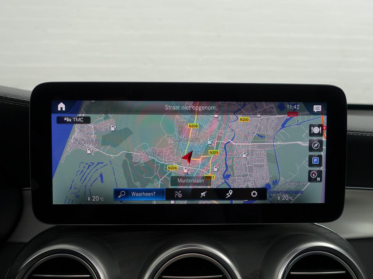 Mercedes-Benz GLC-KLASSE 300e 4MATIC AMG Premium Plus Aut- Panodak, Burmester, Sfeerverlichting, Xenon led, Treeplanken, Ada Cruise