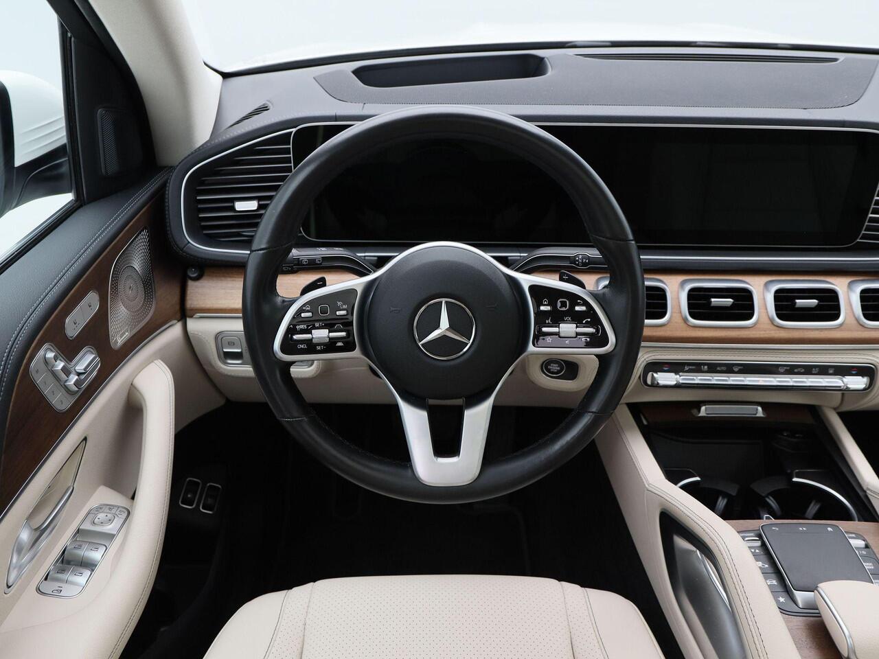 Mercedes-Benz GLE-KLASSE 350 e 4MATIC Premium Plus | Adaptive Cruise | CarPlay | Navigatie | Bluetooth | Stoelverwarming | Head Up Display | Panoramadak | Trekhaak | 21 Inch | 52.578 Km!!