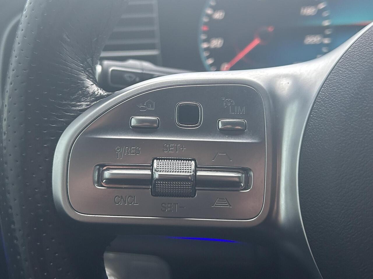 Mercedes-Benz GLE-KLASSE 450 4MATIC AMG-Line | Rijassistentiepakket | Apple CarPlay | Android Auto | Multibeam LED | Nightpakket | Stoelverwarming | EASY PACK achterklep |