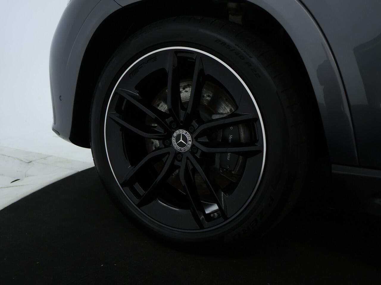 Mercedes-Benz GLE-KLASSE 400 e 4MATIC AMG Plug-In Hybride | AMG Line | Night Pakket | Panoramadak | 22 Inch AMG Velgen | Head-up-Display | Inclusief 24 maanden MB Certified garantie voor Europa.