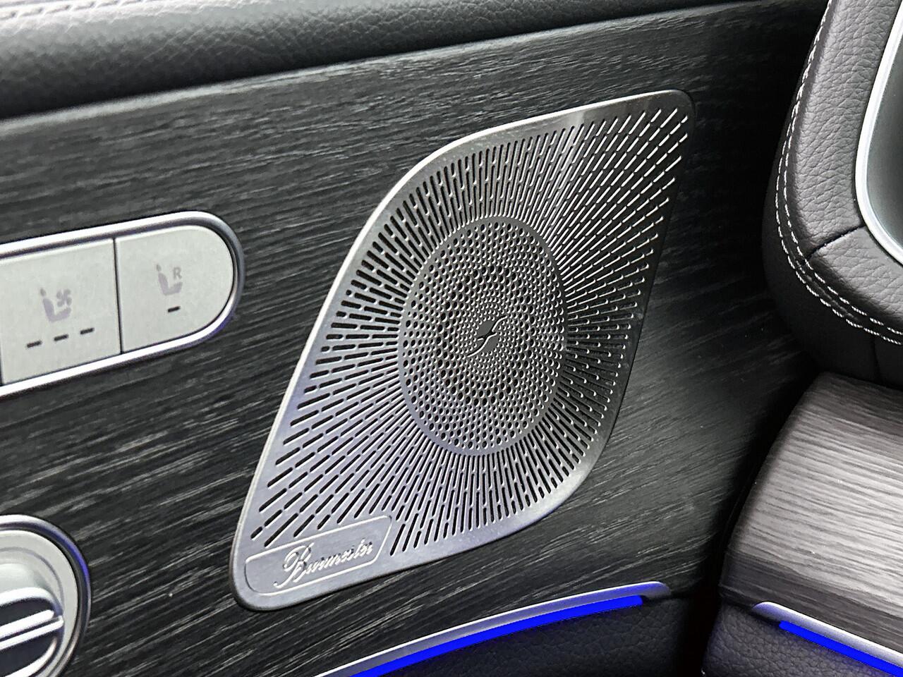 Mercedes-Benz GLE-KLASSE AMG 53 Hybrid 4MATIC+ Night Edition Premium Plus | Trekhaak | Verlichte treeplanken | Winterpakket | Remklauwen in rood | 22 inch AMG velgen | 360°-camera | AIR BALANCE pakket | Multibeam LED | Rijassistentiepakket | Dashcam |