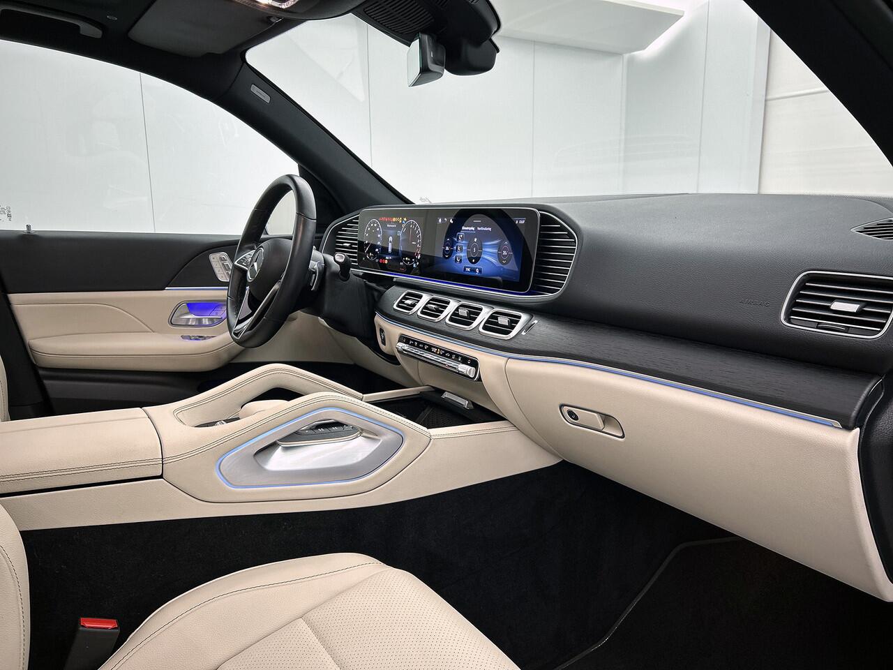 Mercedes-Benz GLE-KLASSE 400 e 4MATIC AMG Plug-In Hybride AMG Line | Night Pakket | Trekhaak | Panorama Schuif-Kanteldak | 22 AMG Velgen | Inclusief 24 maanden MB Certified garantie voor Europa.