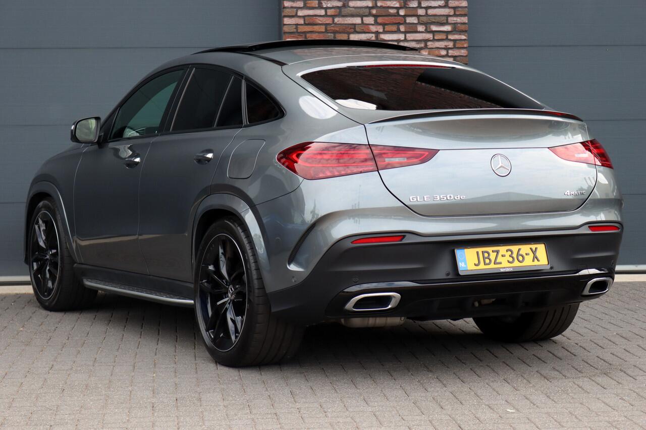Mercedes-Benz GLE-KLASSE Coupé 350 de 4MATIC AMG Line Premium+ | Facelift | Luchtvering | Distronic | Panoramadak | Trekhaak | Memory | Nappa Leder | Burmester | Stoelventilatie | HUD | Surround Camera |