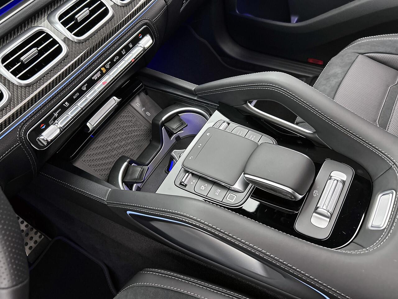 Mercedes-Benz GLE-KLASSE AMG 53 Hybrid 4MATIC+ Night Edition Premium Plus | Trekhaak | Verlichte Treeplanken | Sierelementen AMG carbon | Winter pakket | Remklauwen in rood | Sluitbekrachtiging | Rijassistentiepakket | Stoelventilatie voor | 360° camera | Burmester® 3D sound syst