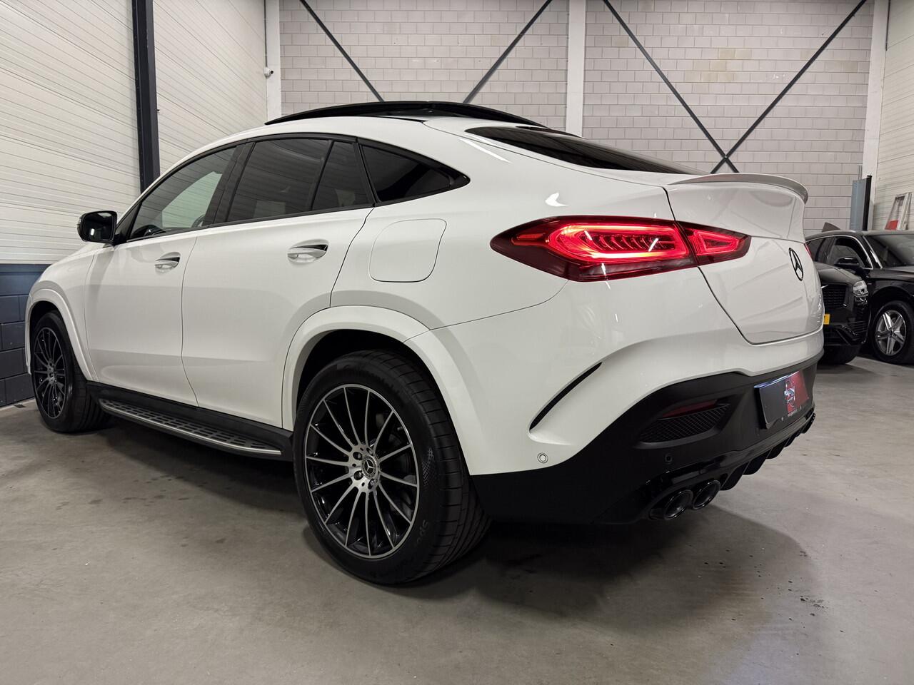 Mercedes-Benz GLE-KLASSE 350 e 4MATIC AMG PANO/BURMESTER/21"BREEDSET/360CAMERA/WIDESCREEN/KEYLESS/PRIVACY/PANAMERICANA-GRILLE/53AMG DIFFUSER+UITLATEN/UNIEKE AUTO DIE IN ABSOLUTE NIEUWSTAAT VERKEERT