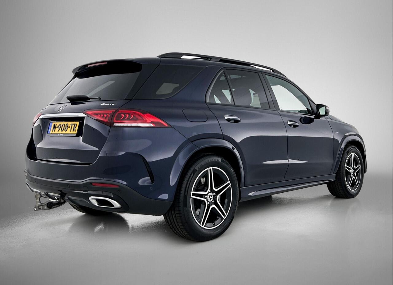 Mercedes-Benz GLE-KLASSE 350 e 4MATIC Premium Plus | Lichtmetalen velgen 20 inch. | Panaromadak | Trekhaak | Alarm | Parking support Met camera | Inclusief 24 maanden MB Certified garantie voor Europa.