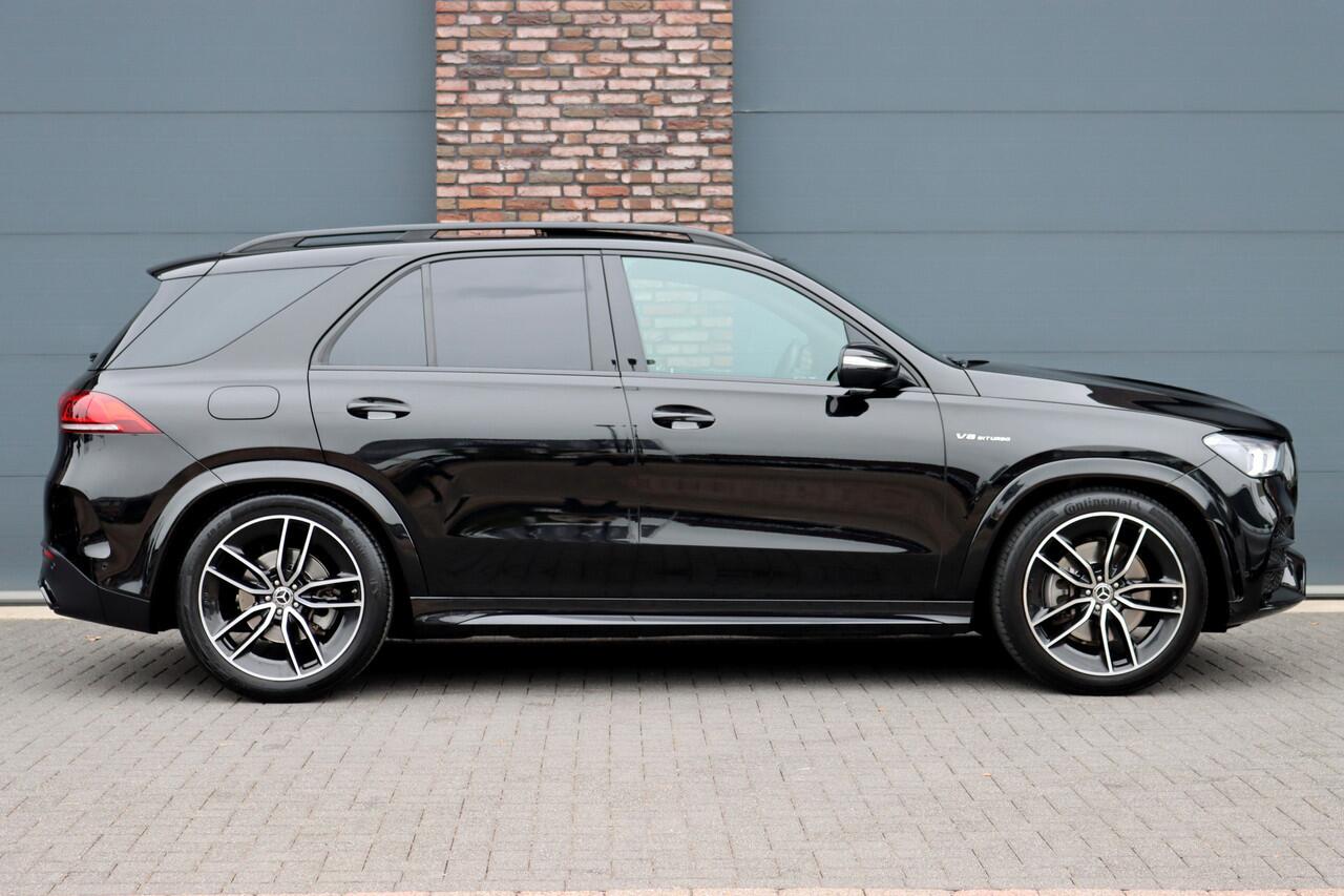 Mercedes-Benz GLE-KLASSE 580 V8 4MATIC AMG Line Aut9 | Luchtvering | Panoramadak | Surround Camera | Distronic+ | HUD | Night-pakket | Memory | Trekhaak | Nappa Leder |