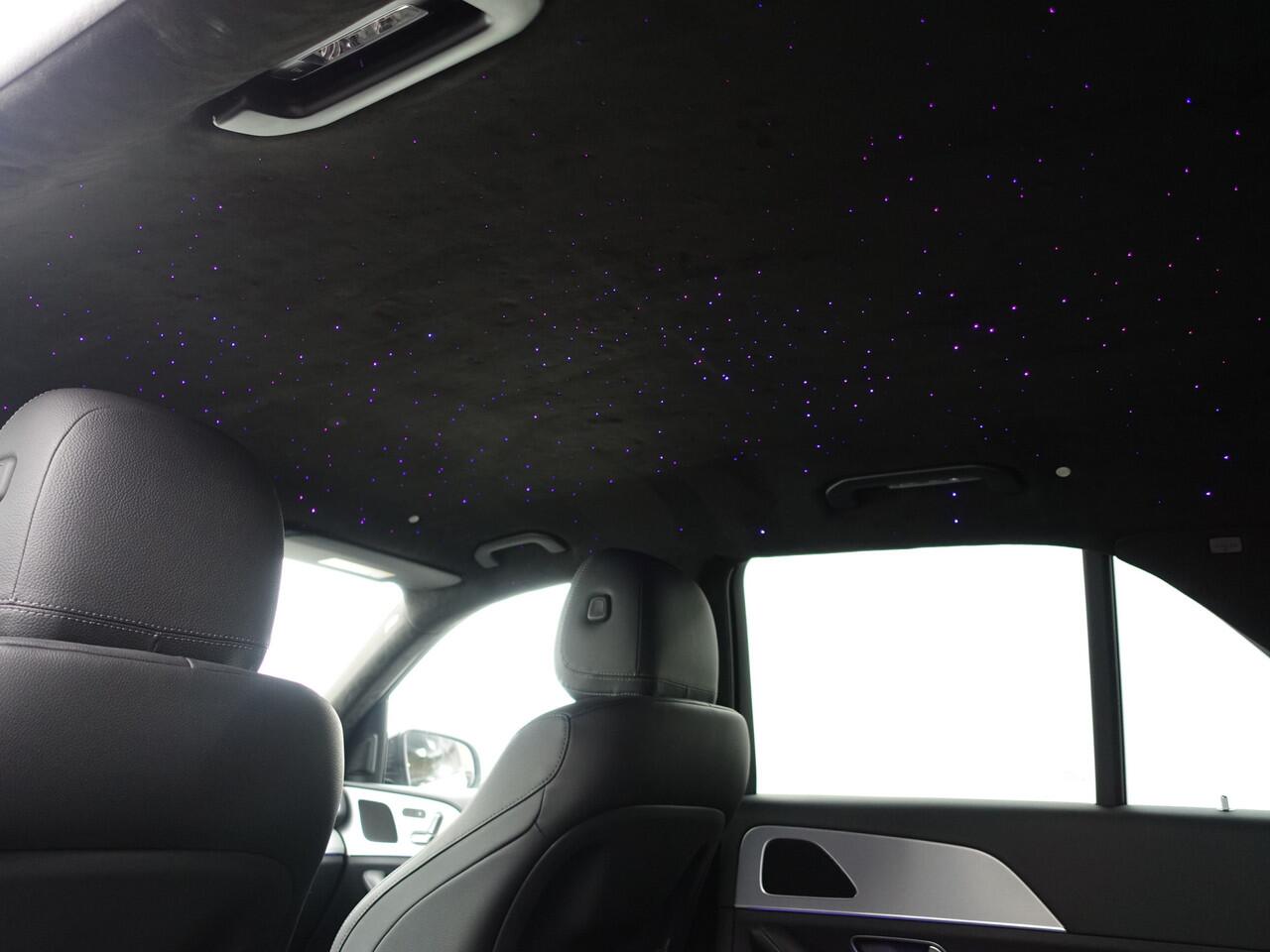 Mercedes-Benz GLE-KLASSE 300 d 4MATIC AMG Night Edition- Alcantara sterrenhemel, Elek Stoelen, Sfeerverlichting, CarPlay