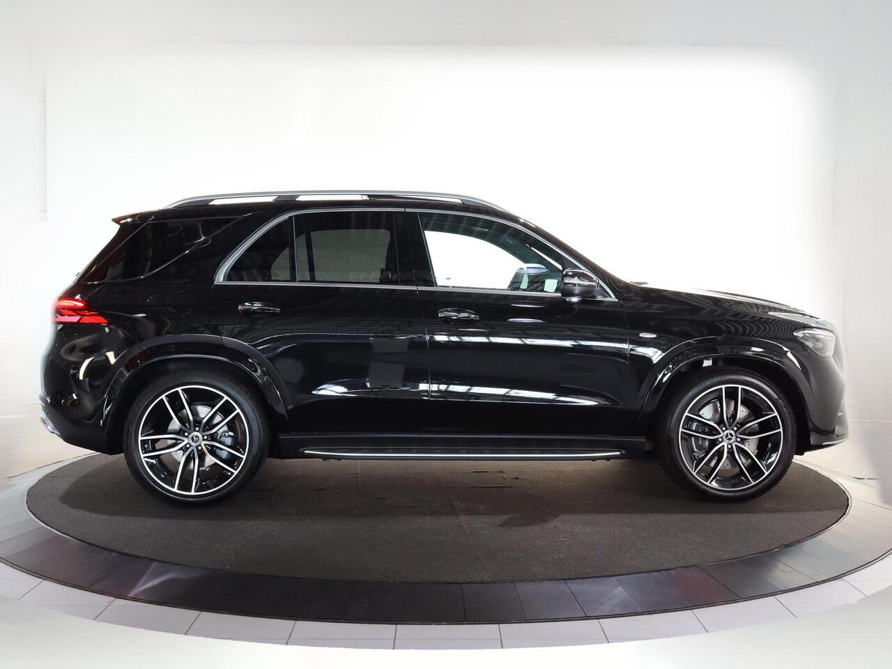 Mercedes-Benz GLE-KLASSE 350de 4MATIC AMG Line | Panoramaschuifdak | Premium Pakket | AIRMATIC | Rijassistentiepakket | Trekhaak | Stoelventilatie |