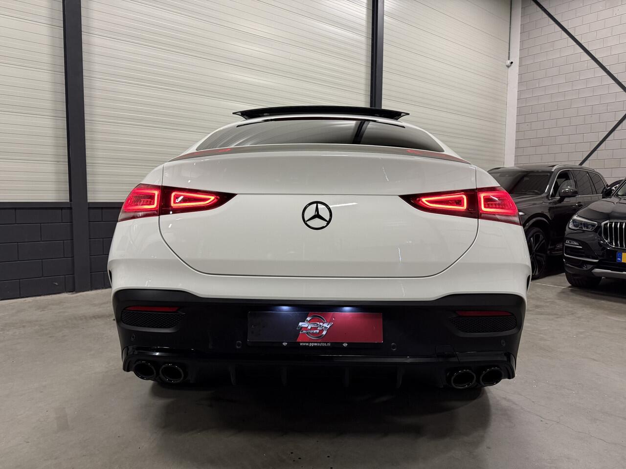 Mercedes-Benz GLE-KLASSE Coupé 350 e 4MATIC AMG PANO/BURMESTER/21"BREEDSET/360CAMERA/WIDESCREEN/KEYLESS/PRIVACY/PANAMERICANA-GRILLE/53AMG DIFFUSER+UITLATEN/UNIEKE AUTO DIE IN ABSOLUTE NIEUWSTAAT VERKEERT