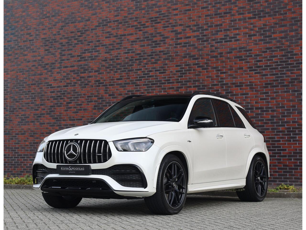 Mercedes-Benz GLE-KLASSE AMG 53 4MATIC+ Premium Plus | Rood design - Trekhaak - Pano