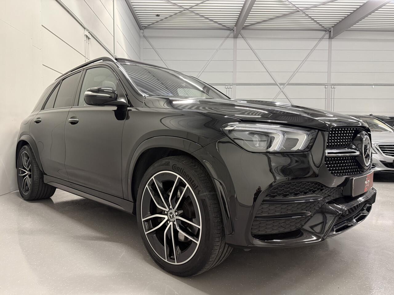 Mercedes-Benz GLE-KLASSE 350 e 4MATIC AMG BLACK PANO/LUCHTVERING/22"/HEAD-UP/BURMESTER/22"BREEDSET/SFEER/360CAMERA/NIGHT-PACK/ACC/DRIVING-ASSISTANCE/PANAMERICANA-GRILLE/OBSIDIANSCHWARZ METALLIC/1E EIGENAAR