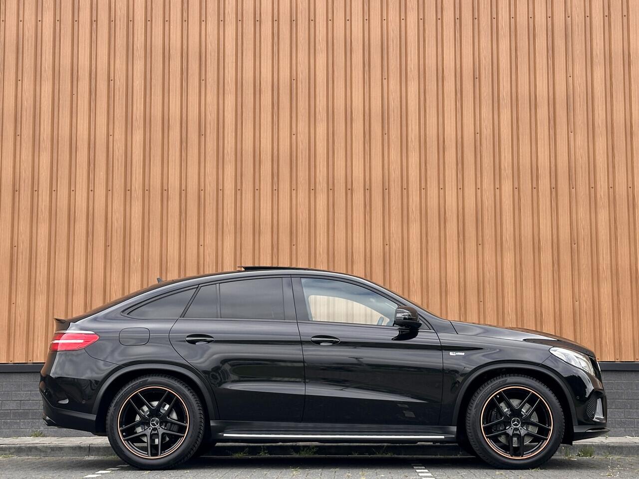 Mercedes-Benz GLE-KLASSE Coupé AMG 43 4MATIC | 360° Camera | Schuif/Kanteldak | Elektrisch Wegklapbare Trekhaak | Adaptieve Cruise Control | Memory & Masage Voorstoelen | Harman Kardon | Stoel- Verwarming & Verkoeling |