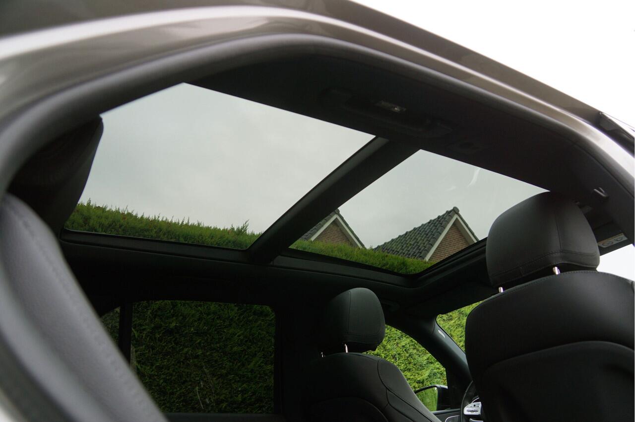 Mercedes-Benz GLE-KLASSE GLE 350 de 4M AMG line Night | Luchtvering Trekhaak Panorama Rijassistentie