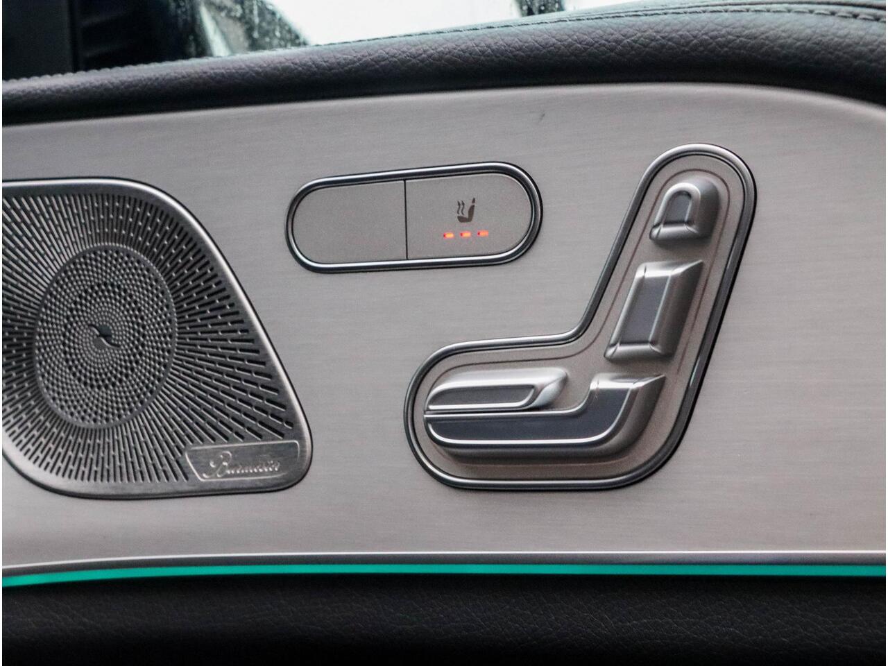 Mercedes-Benz GLE-KLASSE 350 e 4MATIC AMG Night Trekhaak 1e eig. Brilliant Blue