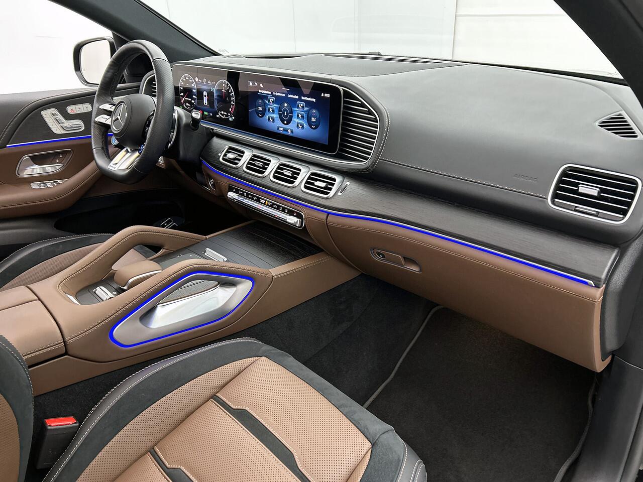 Mercedes-Benz GLE-KLASSE Coupé Mercedes-AMG 53 Hybrid 4MATIC+ Premium Plus Nightpakket | Panoramadak | Trekhaak | Alarm | Airmatic | Distronic | 360° Camera | Memory | Burmester® | Inclusief 24 maanden Mercedes-Benz Certified garantie voor Europa.