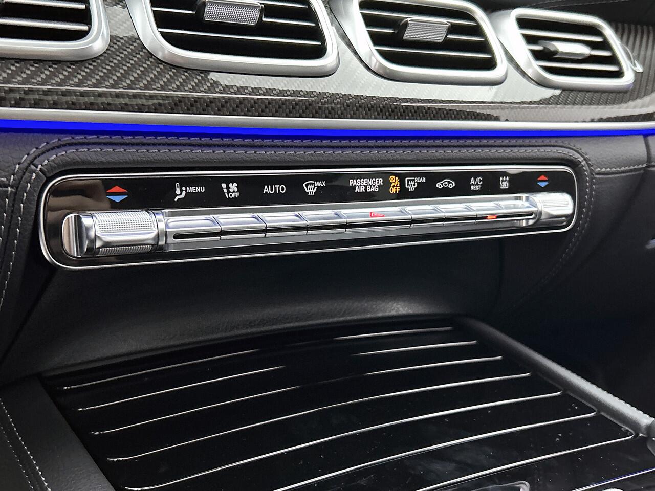 Mercedes-Benz GLE-KLASSE AMG 53 Hybrid 4MATIC+ Night Edition Premium Plus | Trekhaak | Verlichte Treeplanken | Sierelementen AMG carbon | Winter pakket | Remklauwen in rood | Sluitbekrachtiging | Rijassistentiepakket | Stoelventilatie voor | 360° camera | Burmester® 3D sound syst