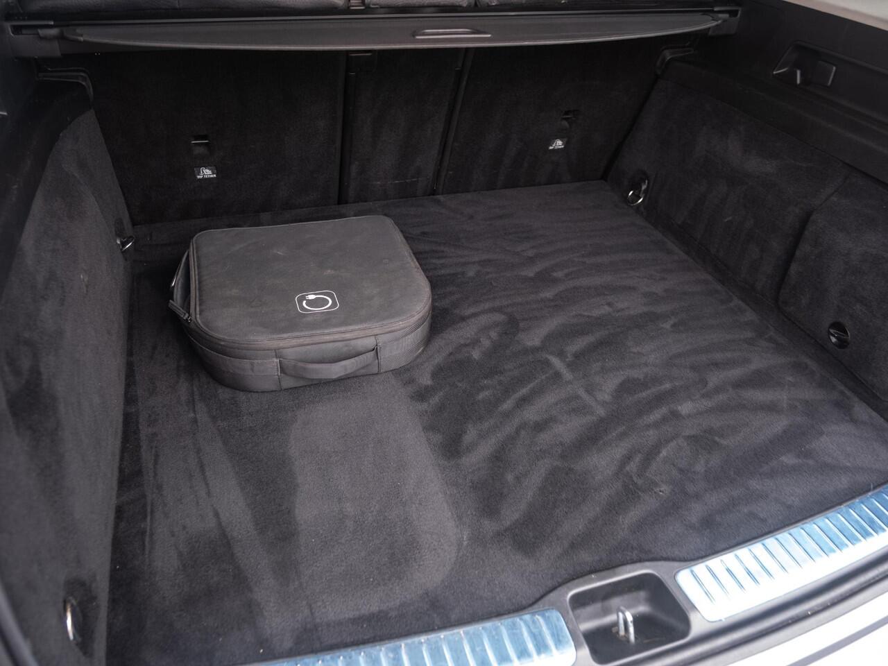 Mercedes-Benz GLE-KLASSE 350 de 4MATIC Premium Hybride | Burmester Surround Audio | Afn. Trekhaak | Rij Ass pack | Elek klep | Widescreen MBUX | Adap Cruise | Park pack | Camera | Verw. Comfortstoelen | Chroom pack | Etc.. 1 eig