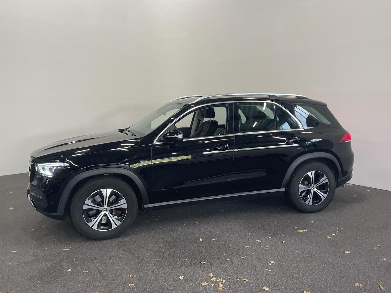 Mercedes-Benz GLE-KLASSE 350 e 4MATIC Navigatie Apple Carplay/Android Auto 360 Camera Parkeersensoren Head-up-display Cruise Control Stoelverwarming voor en achter Stuurverwarming Sfeerverlichting Virtual Cockpit Climate Control